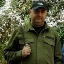 Dt. Yusuf Ergun Kalaycıoğlu — Diş Hekimi, Bursa. Portre fotoğrafı.