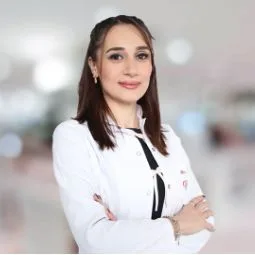 Dyt. Şeyma Eser Tuncer — Diyetisyen, Karabük. Portre fotoğrafı.