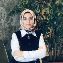 Kl. Psk. Gülşah Akçay Civriz — Psikoloji. Portre fotoğrafı.