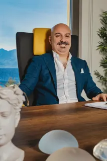 Op. Dr. Gökhan Özerdem profilinde yer alan galeri fotoğrafı.