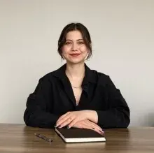 Psk. Elif Şanlı — Uşak. Portre fotoğrafı.