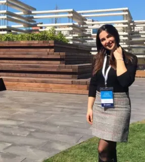 Uzm. Dkt. Burcu Akçay profilinde yer alan galeri fotoğrafı.