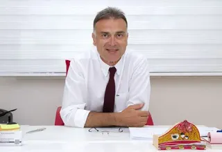 Prof. Dr. Şehsuvar Gökgöz profilinde yer alan galeri fotoğrafı.