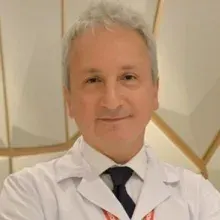 Op. Dr. Ali Enver Kurt — Kadın Hastalıkları Ve Doğum. Portre fotoğrafı.