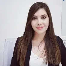 Dyt. Celile Yılmaz — Diyetisyen, İskenderun, Hatay. Portre fotoğrafı.