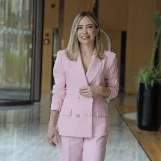 Dr. Zekiye Deniz İnan — Mersin. Portre fotoğrafı.