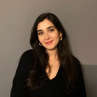 Kl. Psk. Elif Çelik — Psikoloji, İstanbul. Portre fotoğrafı.
