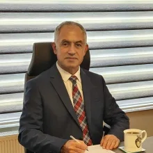 Prof. Dr. Mehmet Kervancıoğlu — Çocuk Kardiyolojisi, Gaziantep. Portre fotoğrafı.