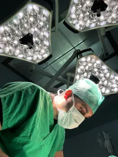 Op. Dr. Ali İhsan Alpsoy profilinde yer alan galeri fotoğrafı.