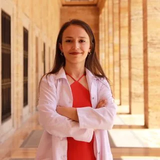 Fzt. Duygu Zaimoğlu — Fizyoterapi Ve Rehabilitasyon, Ankara. Portre fotoğrafı.