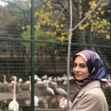 Dyt. Şeyma Işıkakdoğan — Diyetisyen. Portre fotoğrafı.
