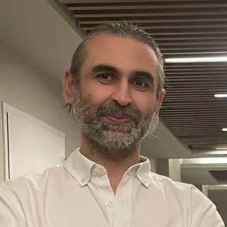 Uzm. Dkt. Emrah Adil Can Gündoğdu profilinde yer alan galeri fotoğrafı.