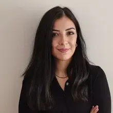 Psk. Selda Ergörün — Psikoloji. Portre fotoğrafı.