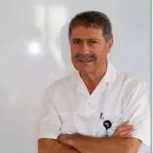 Op. Dr. Mustafa Öztürk — Ortopedi Ve Travmatoloji, İstanbul. Portre fotoğrafı.