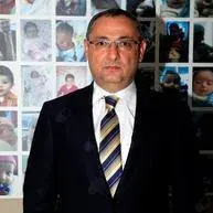 Op. Dr. İbrahim Gökhan Çıragil — Buca, İzmir. Portre fotoğrafı.