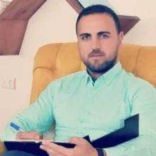 Psk. Deniz Şahin — Psikoloji. Portre fotoğrafı.