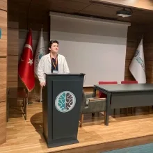 Psk. Ömer Faruk Selvi — Psikoloji, İstanbul. Portre fotoğrafı.
