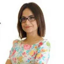 Uzm. Dr. Senem Büyükkara Yılmaz — Dermatoloji, Muratpaşa, Antalya. Portre fotoğrafı.