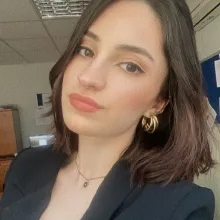 Kl. Psk. Sinem Polat — Psikoloji, Esenler, İstanbul. Portre fotoğrafı.