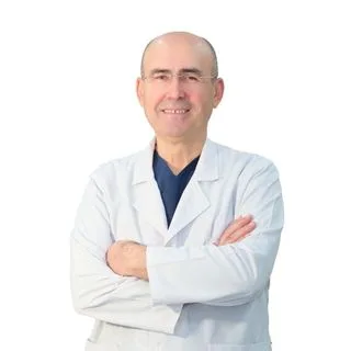 Dr. Gülhan Tuncer — İç Hastalıkları, Sancaktepe, İstanbul. Portre fotoğrafı.