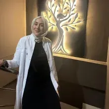 Doç. Dr. Meral Tuğba Çimşir — Kadın Hastalıkları Ve Doğum, Alanya, Antalya. Portre fotoğrafı.