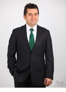 Op. Dr. Özden Avcı profilinde yer alan galeri fotoğrafı.
