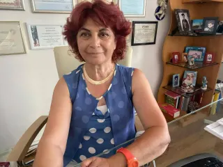 Op. Dr. Vasfiye Aksoy profilinde yer alan galeri fotoğrafı.