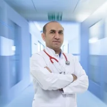 Uzm. Dr. Bekir Atçı — Çocuk Sağlığı Ve Hastalıkları, Şanlıurfa. Portre fotoğrafı.