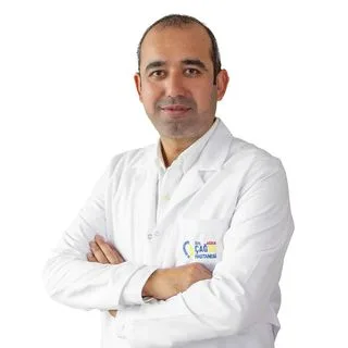 Uzm. Dr. Yusuf Yıldırım — Fiziksel Tıp Ve Rehabilitasyon, Düzce. Portre fotoğrafı.