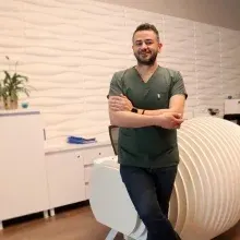 Dr. Kaan Çiftçi. Portre fotoğrafı.