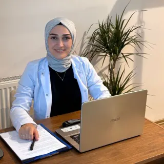 Fzt. Feyzanur Şentürk profilinde yer alan galeri fotoğrafı.