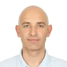 Prof. Dr. Ulaş Kumbasar — Göğüs Cerrahisi, Altındağ, Ankara. Portre fotoğrafı.