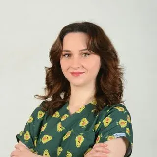 Dyt. Seçil Erim — Diyetisyen. Portre fotoğrafı.
