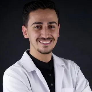 Dt. Ozan Özdemir — Diş Hekimi, Mardin. Portre fotoğrafı.