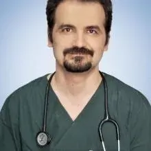 Uzm. Dr. Burak Bozlar — Fiziksel Tıp Ve Rehabilitasyon. Portre fotoğrafı.