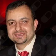 Op. Dr. İsmail Latifeci — Beyin Ve Sinir Cerrahisi. Portre fotoğrafı.
