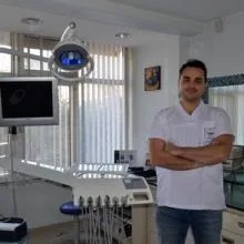 Dr. Dt. Çağaşan Pirpir — Ağız Diş Ve Çene Cerrahisi, Muratpaşa, Antalya. Portre fotoğrafı.