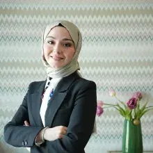 Uzm. Dyt. Şevval Beyza Gürbüz — Diyetisyen, İstanbul. Portre fotoğrafı.