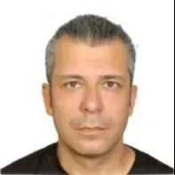 Uzm. Dr. Mehmet Erdal Memetoglu — Çocuk Cerrahisi, Denizli. Portre fotoğrafı.
