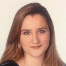 Psk. Ecem Öztuna Sarı — Psikoloji, İstanbul. Portre fotoğrafı.