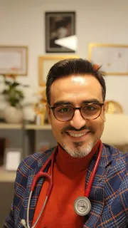 Doç. Dr. Serhat Sığırcı profilinde yer alan galeri fotoğrafı.
