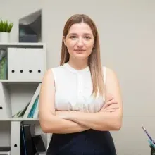 Psk. İrem Yavuz — Psikoloji, Tekirdağ. Portre fotoğrafı.
