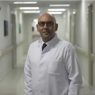Prof. Dr. Barın Selçuk profilinde yer alan galeri fotoğrafı.
