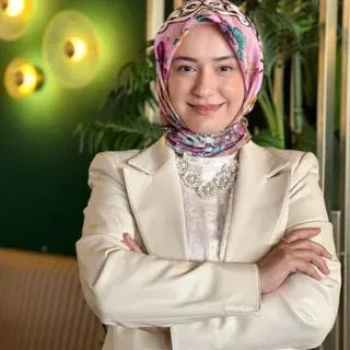 Kl. Psk. Elif İmamoğlu — Psikoloji. Portre fotoğrafı.