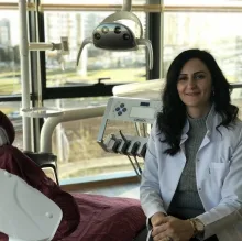 Uzm. Dt. Serap Gülçin Çetin — Diyarbakır. Portre fotoğrafı.