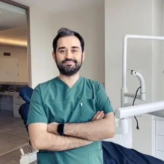 Uzm. Dt. Mustafa Kahraman profilinde yer alan galeri fotoğrafı.