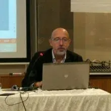 Uzm. Psk. İbrahim Sarı — Psikoloji, İstanbul. Portre fotoğrafı.