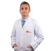 Uzm. Dr. Mehmet Erşan Bilgili — Dermatoloji, Tepebaşı, Eskişehir. Portre fotoğrafı.