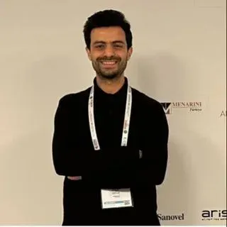 Uzm. Dr. İyed Oğuz — İç Hastalıkları, İstanbul. Portre fotoğrafı.