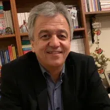 Prof. Dr. Sacit Güleç — Eskişehir. Portre fotoğrafı.